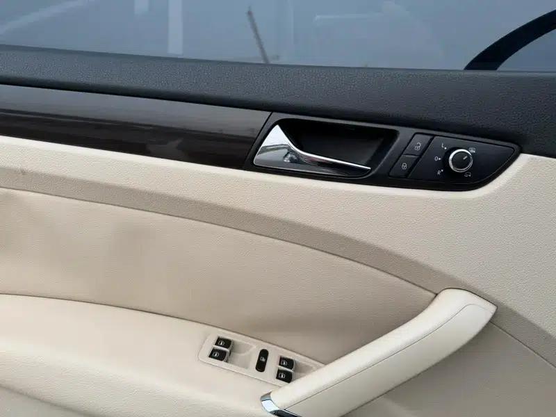 2013 Passat 1.8TSI DSG Royal Edition — миниатюра 22