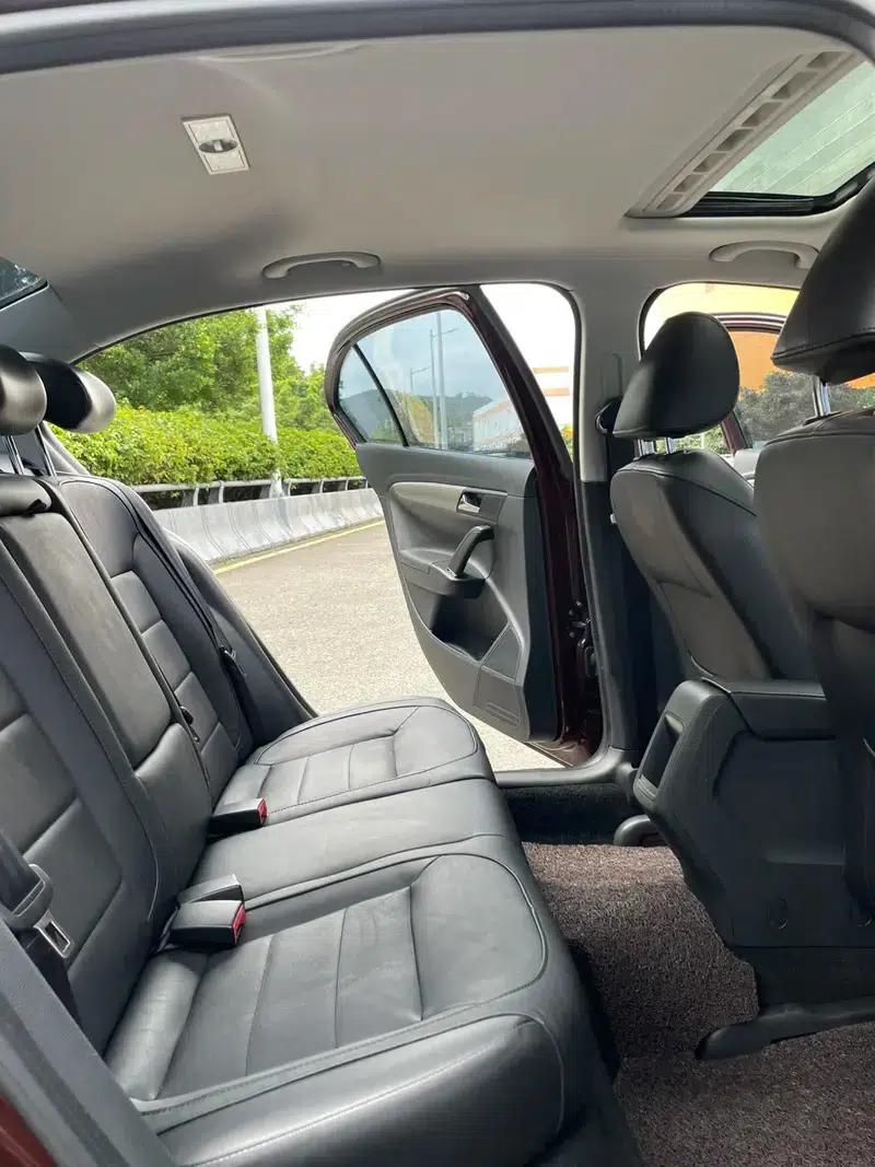 2013 Volkswagen Lavida Facelift 1.4TSI DSG Comfort Edition — миниатюра 7