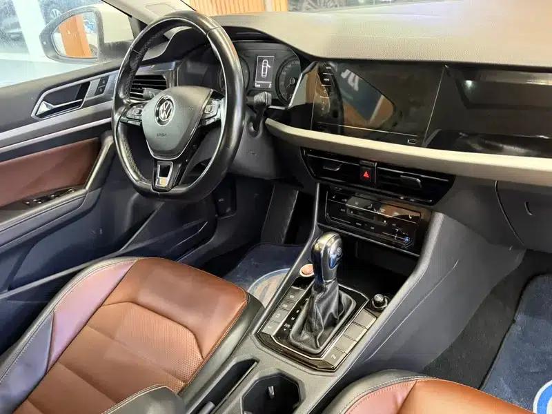 2021 Volkswagen Lavida 280TSI DSG Luxury Edition — миниатюра 11