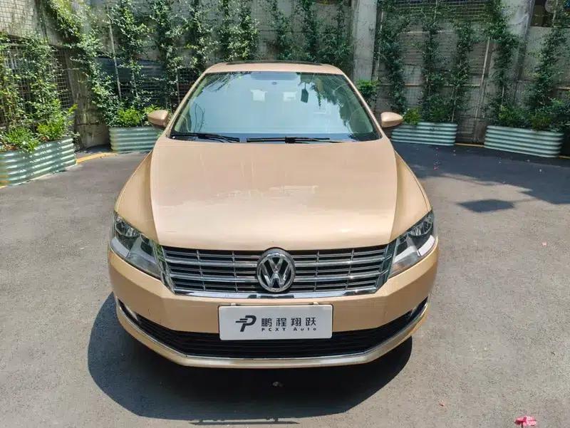 2013 Volkswagen Lavida 1.6L Automatic Comfort Edition — миниатюра 2