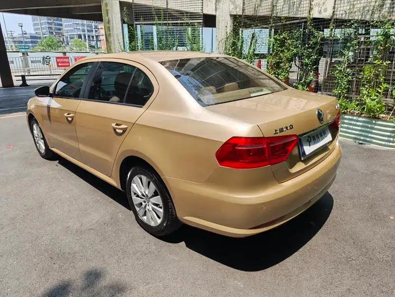 2013 Volkswagen Lavida 1.6L Automatic Comfort Edition — миниатюра 5