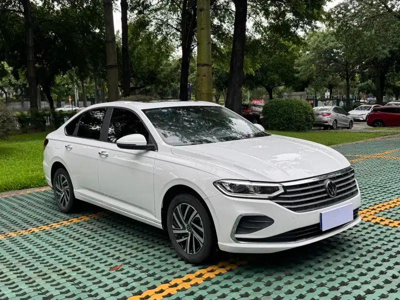 2024 Volkswagen Lavida 300TSI DSG Full Comfort Edition — миниатюра 3