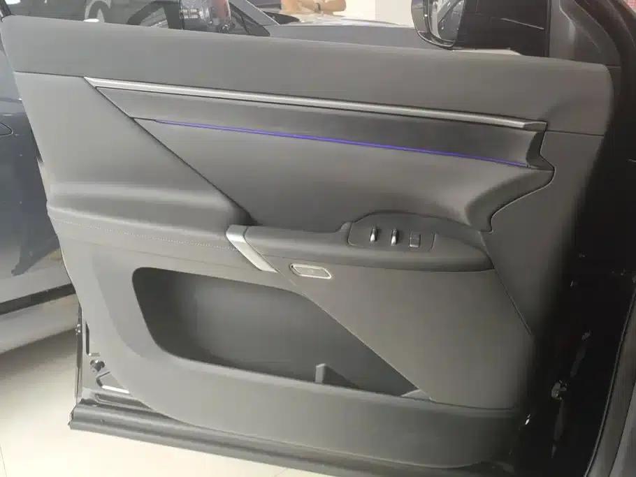 eπ008 2025 Model 210Ultra Extended Range Version 6 Seats — миниатюра 7