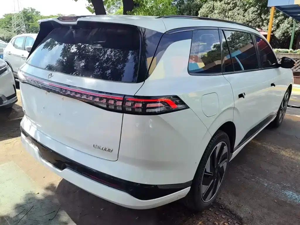 eπ008 2025 Model 210Ultra Extended Range Version 5-Seater — миниатюра 7