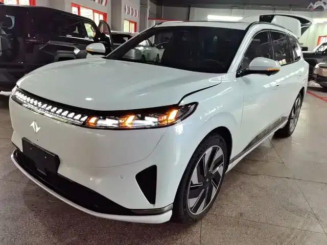 eπ008 2025 210Max Extended Range Version 5-Seater