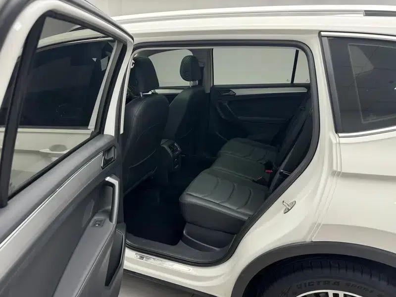 Tiguan L 2021 330TSI Automatic 2WD Smart Edition — миниатюра 18