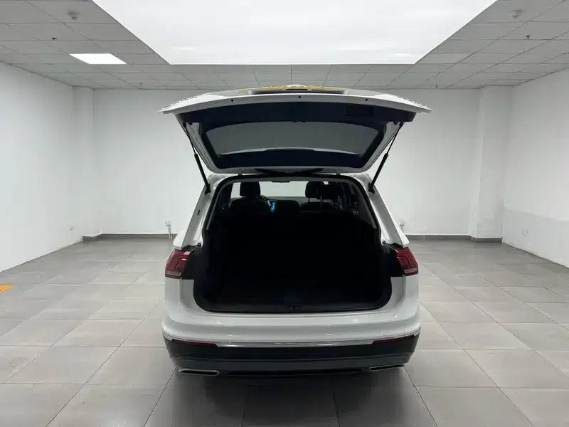 Tiguan L 2021 330TSI Automatic 2WD Smart Edition — миниатюра 20