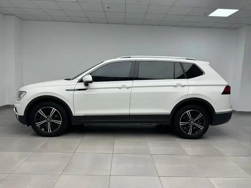 Tiguan L 2021 330TSI Automatic 2WD Smart Edition — миниатюра 4