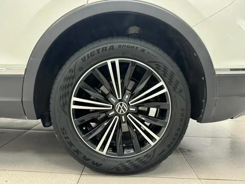 Tiguan L 2021 330TSI Automatic 2WD Smart Edition — миниатюра 9