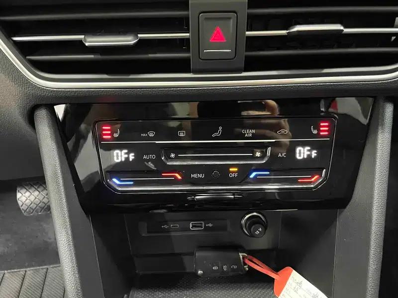 Tiguan L 2023 280TSI Trendy Limited Edition — миниатюра 11