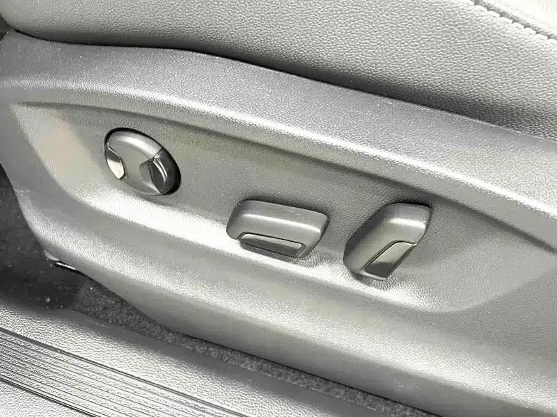 Tiguan L 2023 280TSI Trendy Limited Edition — миниатюра 9