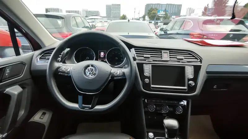 Tiguan L 2017 330TSI Automatic 2WD Flagship Edition — миниатюра 9