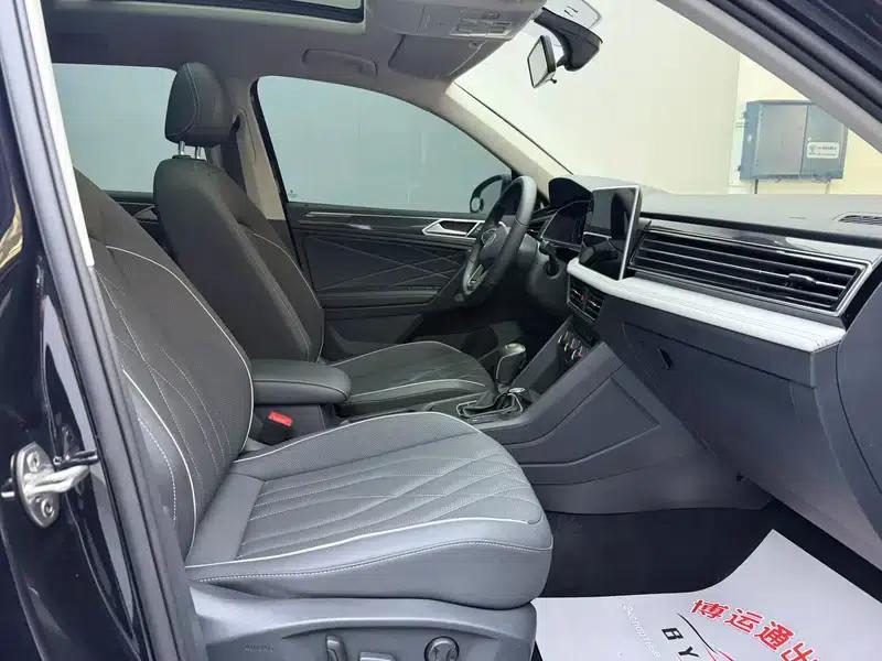 Tiguan L 2023 280TSI Trendy Limited Edition — миниатюра 12