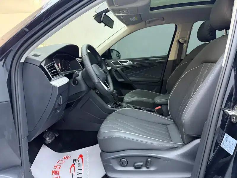 Tiguan L 2023 280TSI Trendy Limited Edition — миниатюра 9