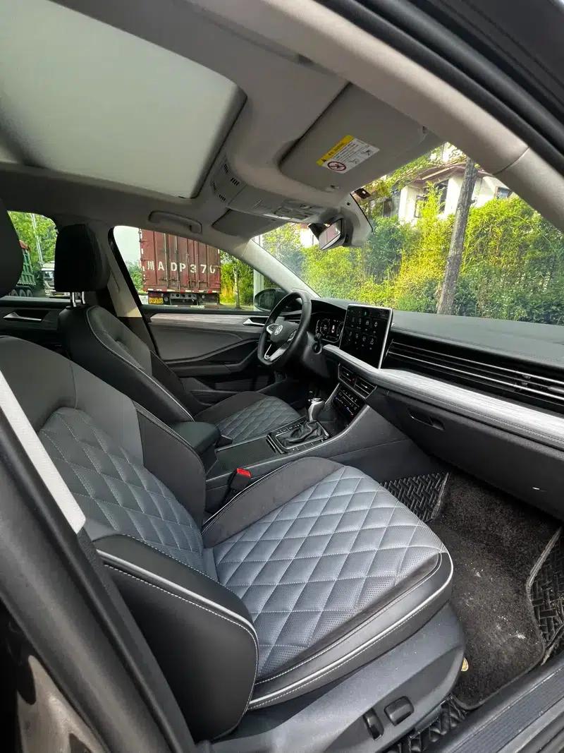 2024 Volkswagen Sagitar 300TSI DSG Excellence Edition — миниатюра 14
