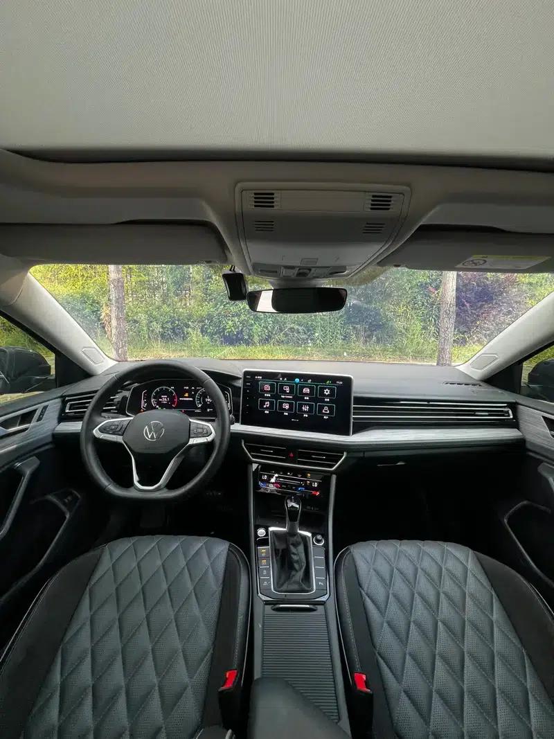 2024 Volkswagen Sagitar 300TSI DSG Excellence Edition — миниатюра 15