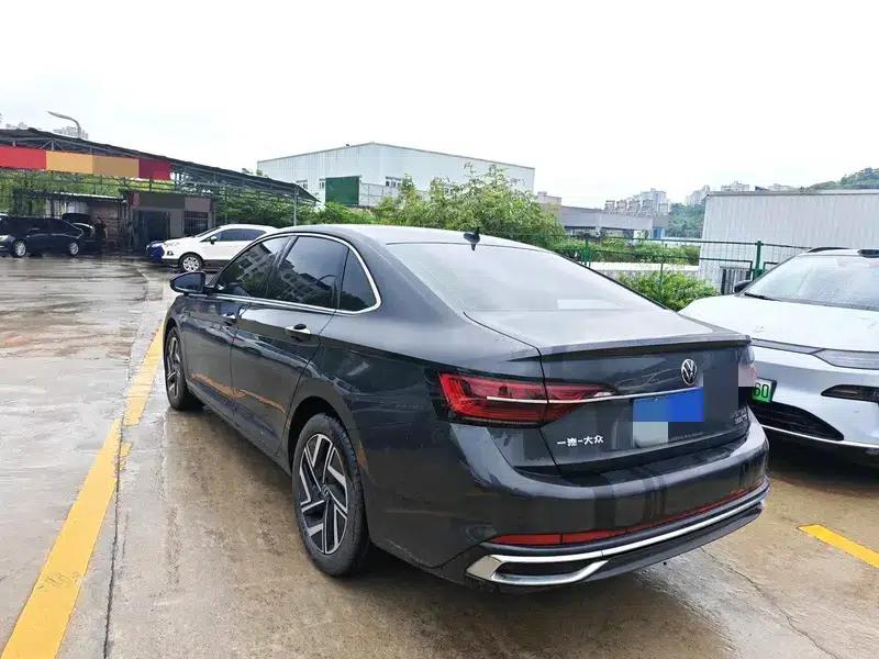 2023 Volkswagen Sagitar 300TSI DSG Super Edition — миниатюра 4