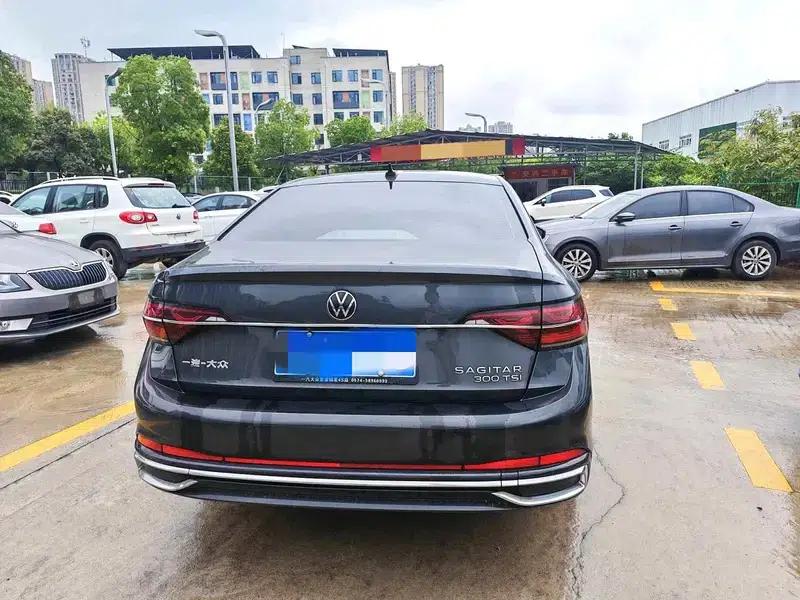 2023 Volkswagen Sagitar 300TSI DSG Super Edition — миниатюра 5