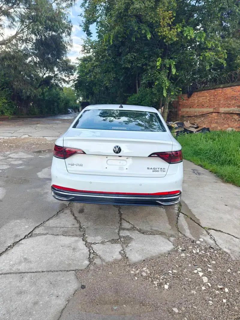 2023 Volkswagen Sagitar 200TSI DSG Flying Edition — миниатюра 5