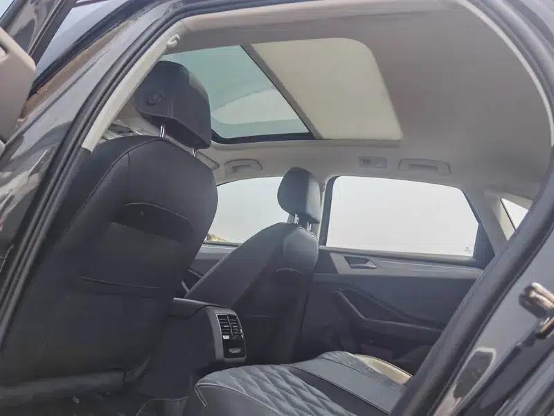 2023 Volkswagen Sagitar 300TSI DSG Excellence Edition — миниатюра 15