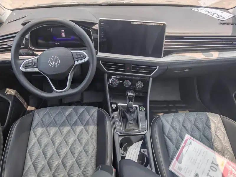 2023 Volkswagen Sagitar 300TSI DSG Excellence Edition — миниатюра 9
