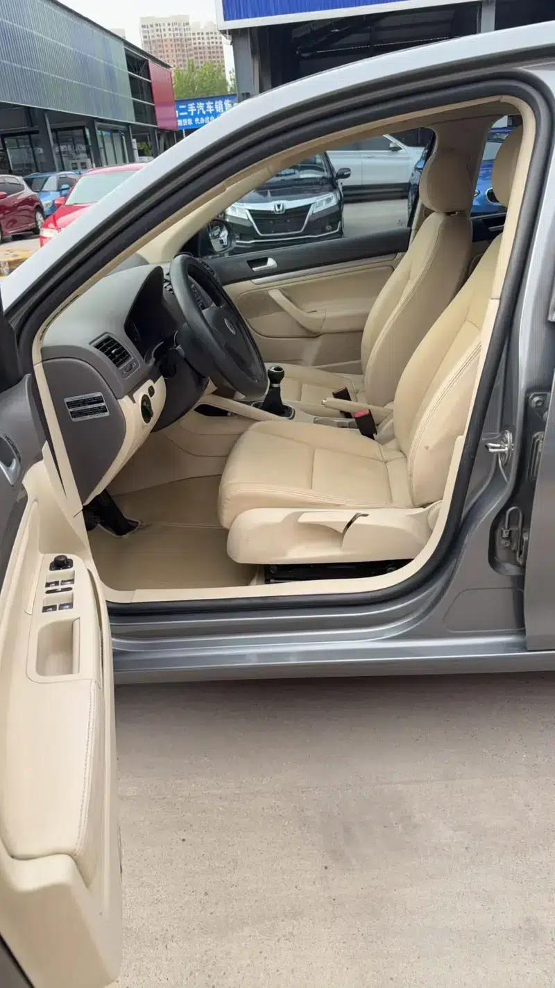 Sagitar 2009 1.6L Automatic Comfort Model — миниатюра 6