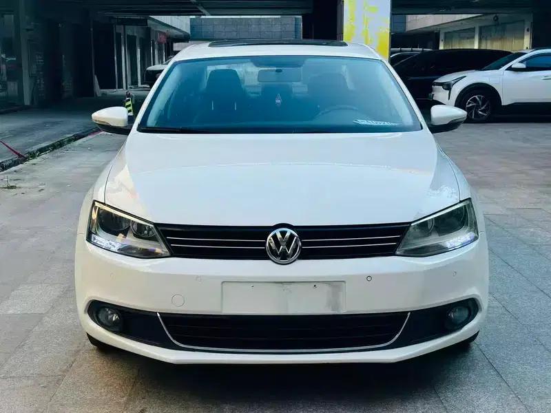 2012 Volkswagen Sagitar 1.4TSI Automatic Luxury — миниатюра 2