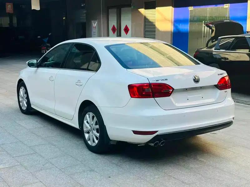 2012 Volkswagen Sagitar 1.4TSI Automatic Luxury — миниатюра 4