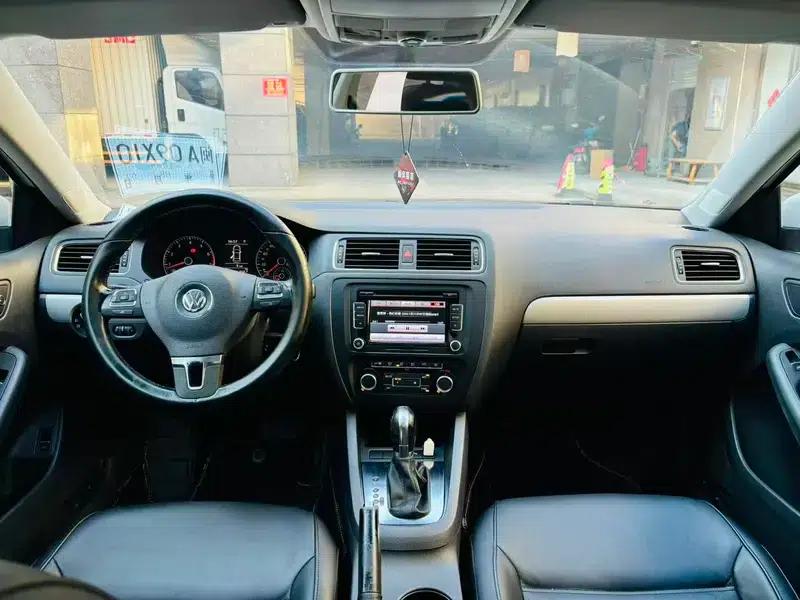 2012 Volkswagen Sagitar 1.4TSI Automatic Luxury — миниатюра 6
