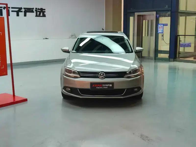 2014 Volkswagen Sagitar Facelift 1.6L Automatic Leading Edition — миниатюра 2