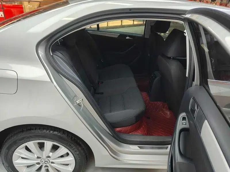 2014 Volkswagen Sagitar Facelift 1.6L Automatic Leading Edition — миниатюра 21