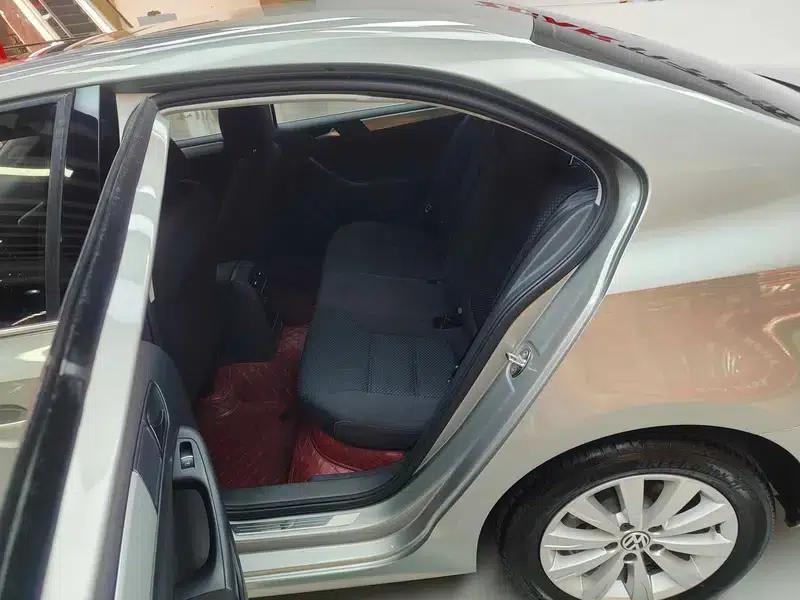 2014 Volkswagen Sagitar Facelift 1.6L Automatic Leading Edition — миниатюра 35