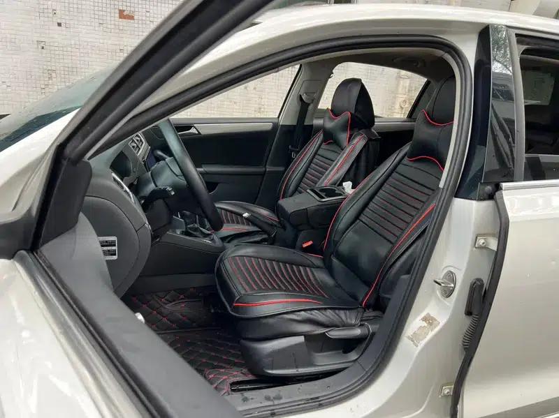 2012 Volkswagen Sagitar 1.6L Automatic Comfort Model — миниатюра 14