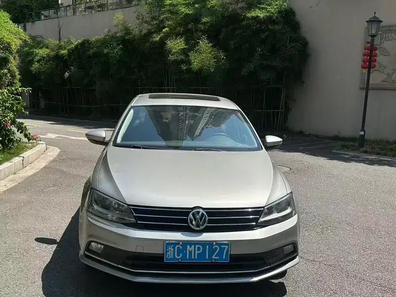 Sagitar 2016 230TSI 25th Anniversary Edition — миниатюра 2