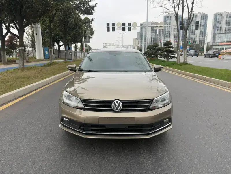 2017 Volkswagen Sagitar 230TSI Automatic Comfort Edition — миниатюра 2