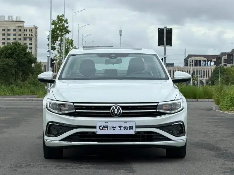 2023 Volkswagen Bora 200TSI DSG Smart PRO Edition — миниатюра 2