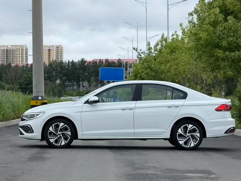 2023 Volkswagen Bora 200TSI DSG Smart PRO Edition — миниатюра 4