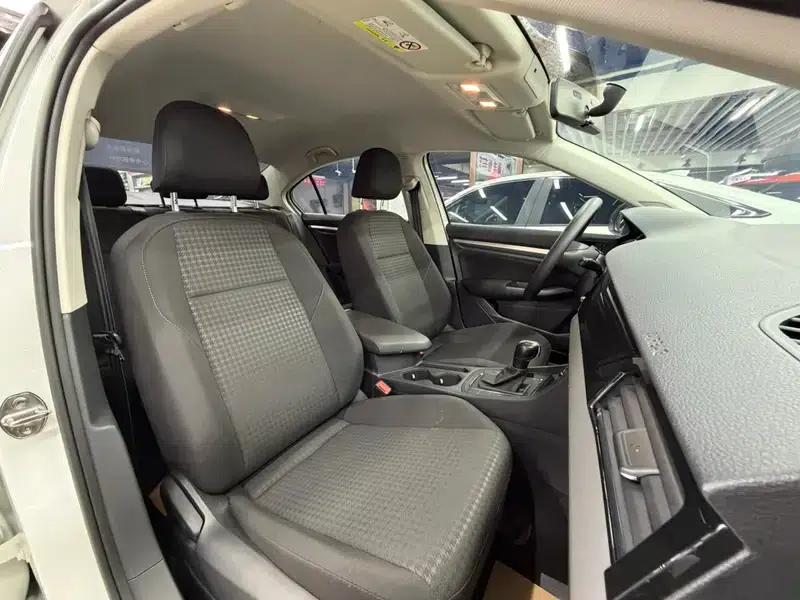 2021 Volkswagen Bora 1.5L Automatic Fashion Smart Edition — миниатюра 21