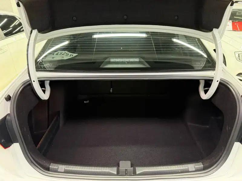 2021 Volkswagen Bora 1.5L Automatic Fashion Smart Edition — миниатюра 24