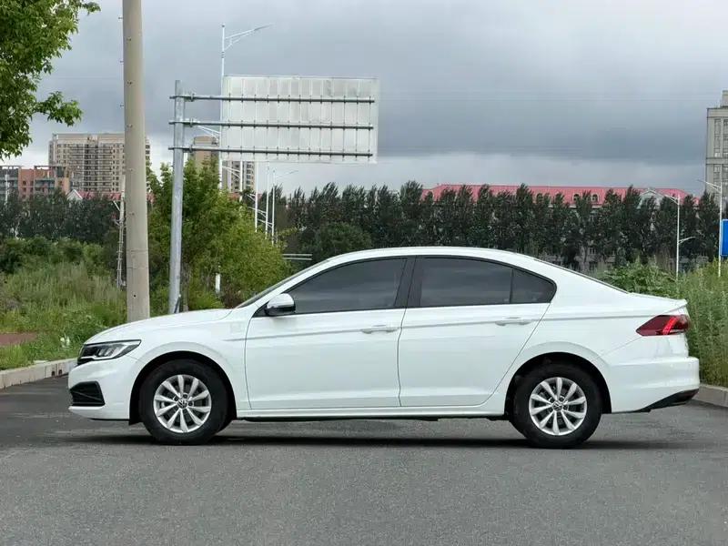 2021 Volkswagen Bora 1.5L Automatic Fashion Smart Edition — миниатюра 4