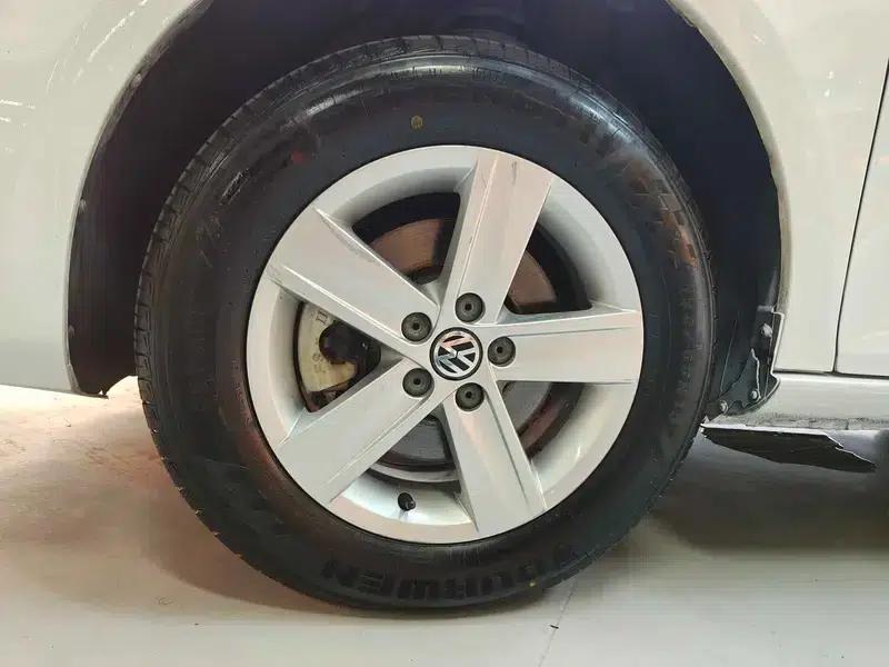2014 Volkswagen Bora 1.6L Automatic Fashion Edition — миниатюра 16