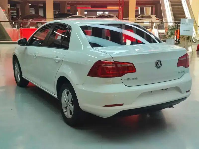 2014 Volkswagen Bora 1.6L Automatic Fashion Edition — миниатюра 5