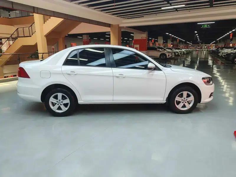 2014 Volkswagen Bora 1.6L Automatic Fashion Edition — миниатюра 8