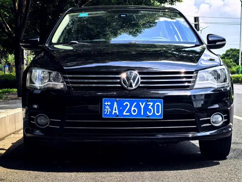 2014 Volkswagen Bora 1.6L Automatic Luxury Edition — миниатюра 5
