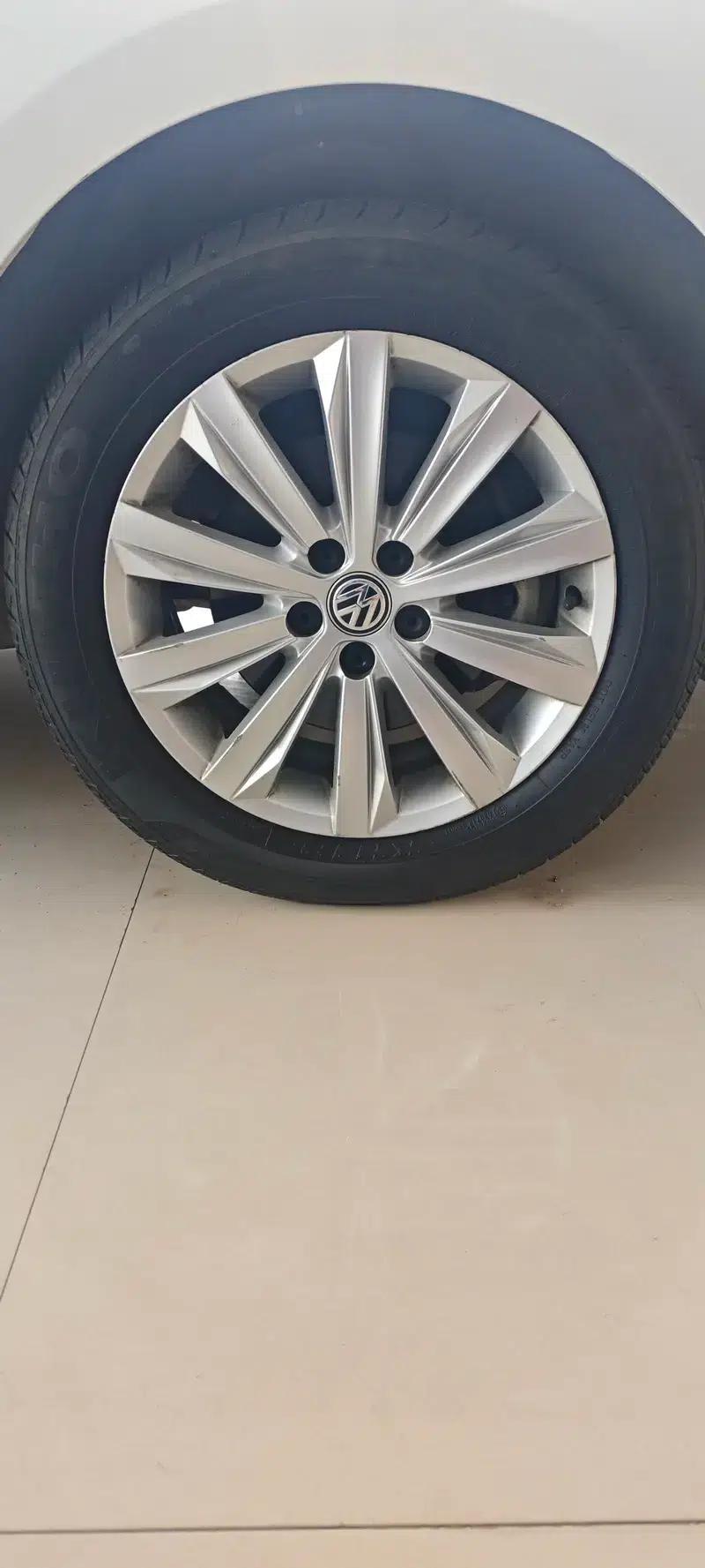 2019 Volkswagen Bora Legend 1.5L Automatic Fashion Model (China VI Emission Standard) — миниатюра 6