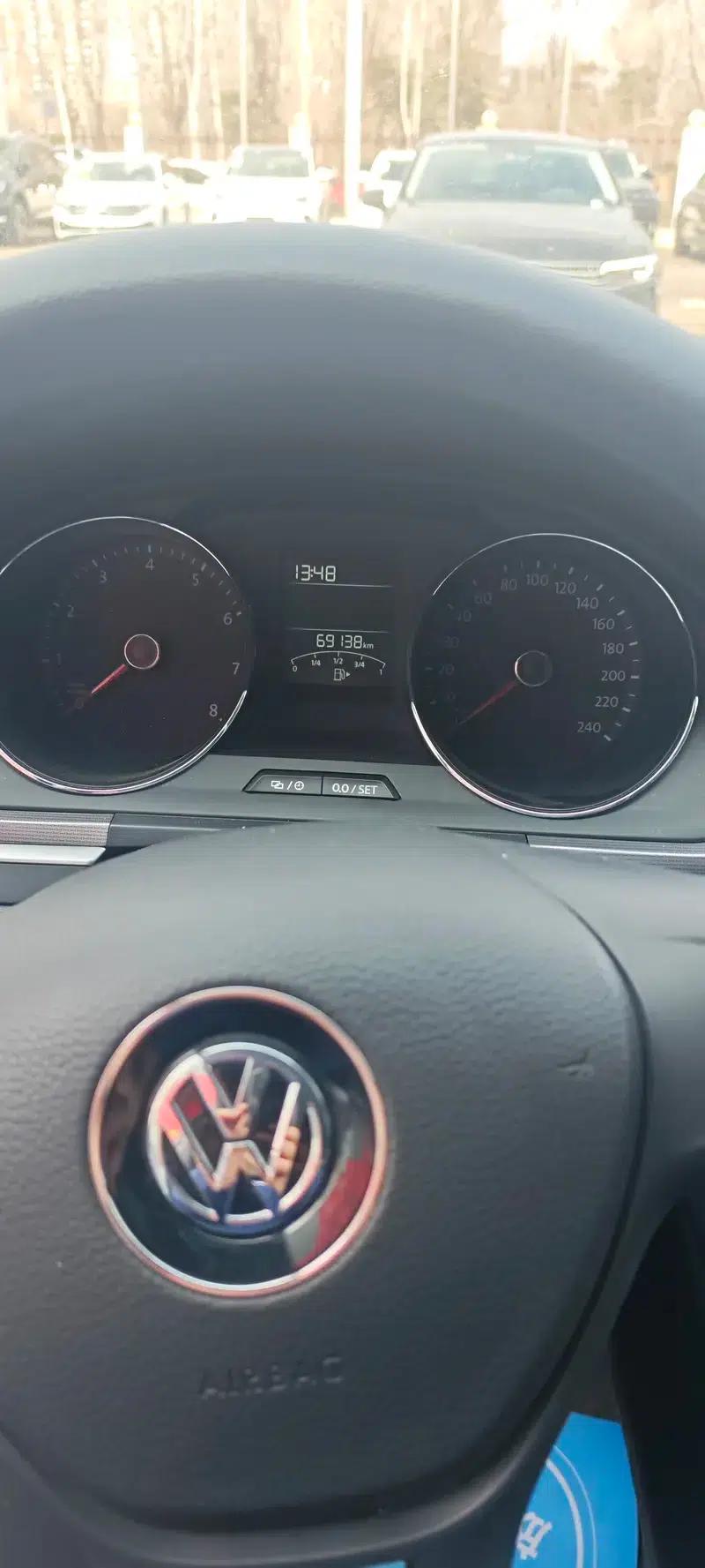 2019 Volkswagen Bora Legend 1.5L Automatic Fashion Model (China VI Emission Standard) — миниатюра 4