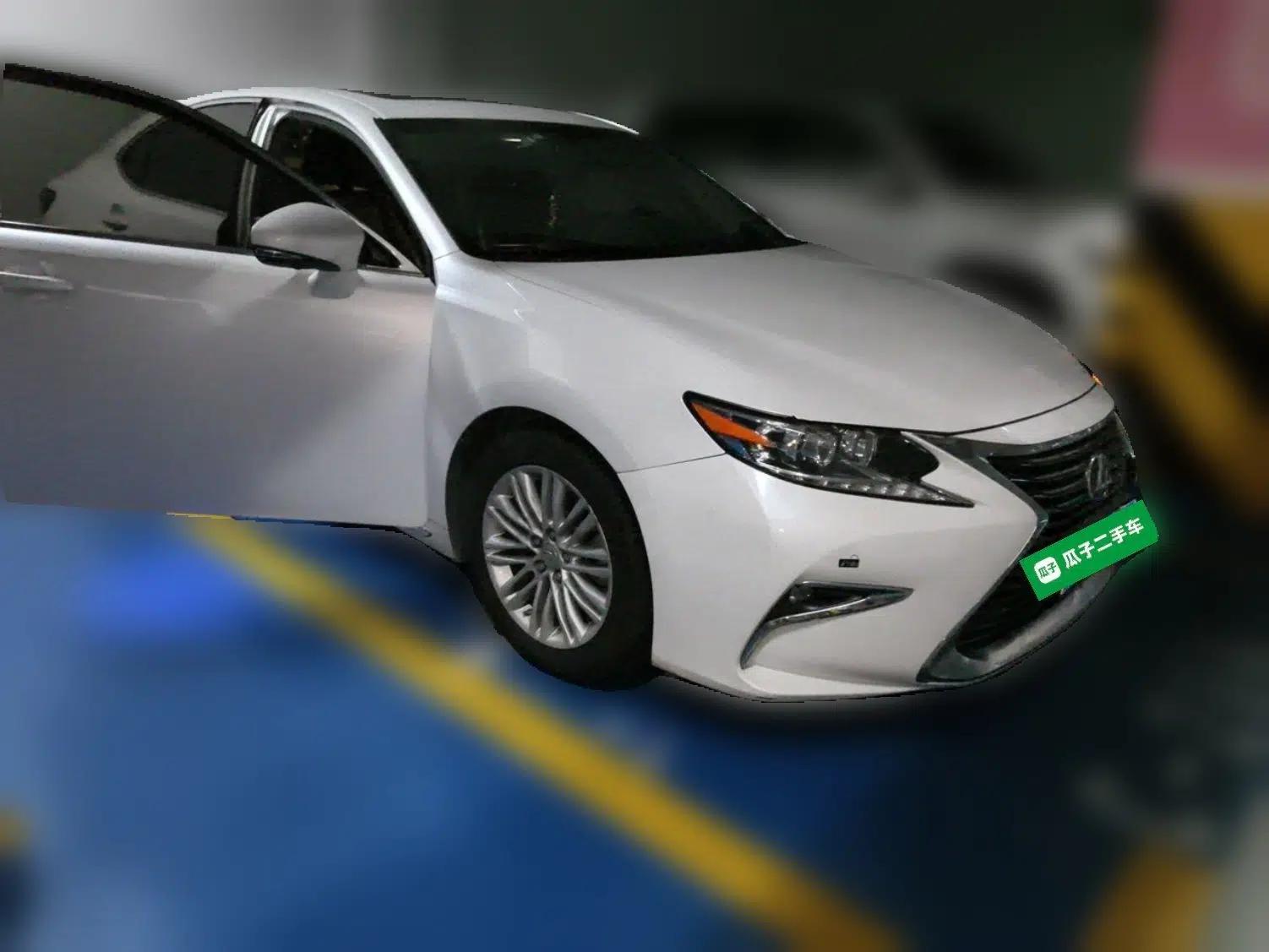 Lexus ES 2015 200 Elite Edition — миниатюра 3
