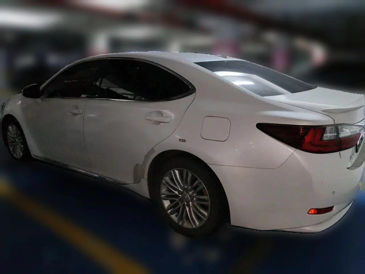 Lexus ES 2015 200 Elite Edition — миниатюра 4