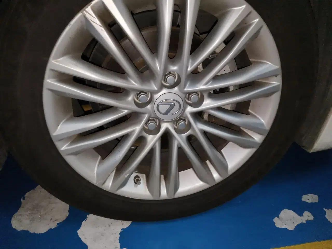 Lexus ES 2015 200 Elite Edition — миниатюра 8