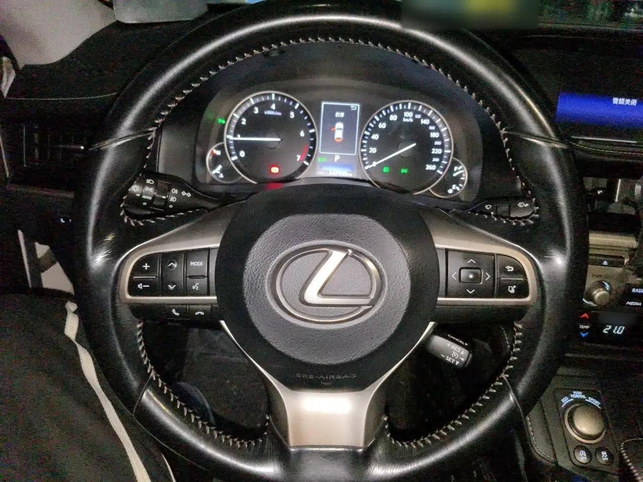 Lexus ES 2015 200 Elite Edition — миниатюра 10